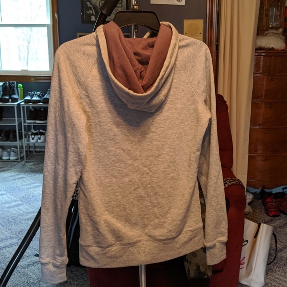 The Northface women's some hoodie - Picture 2 of 6